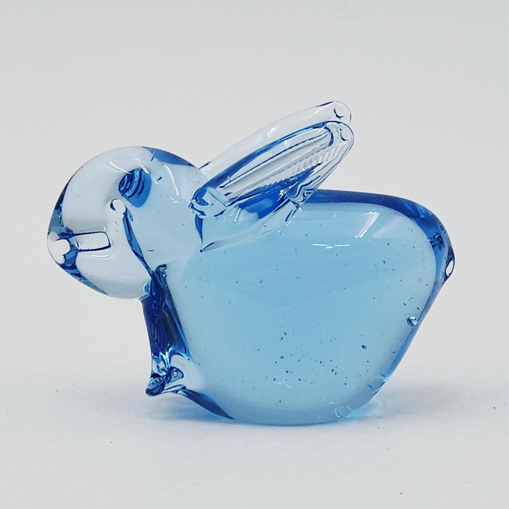 Vintage Blue Glass Rabbit Paperweight Fenton Style Hand Crimped Chubby Bunny - Picture 3 of 8